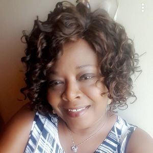 Meet your Posher, Rosalee